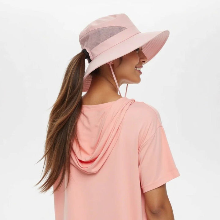 Stijlvolle dames zonnehoed, brede rand voor maximale schaduw. Een must-have accessoire voor de zomer.