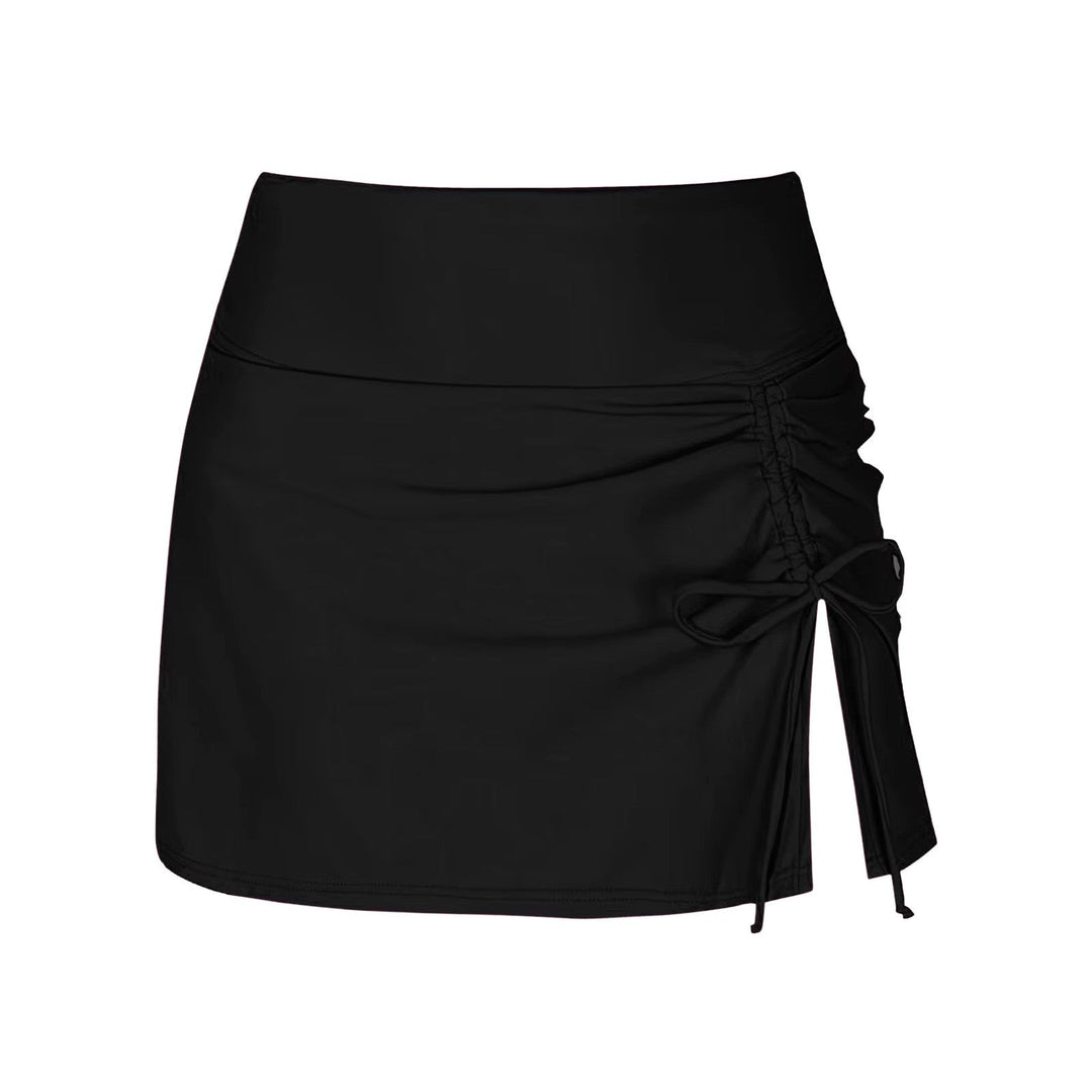Comfortabele dames zwemshorts Liv met verstelbare tailleband en zijsplit.