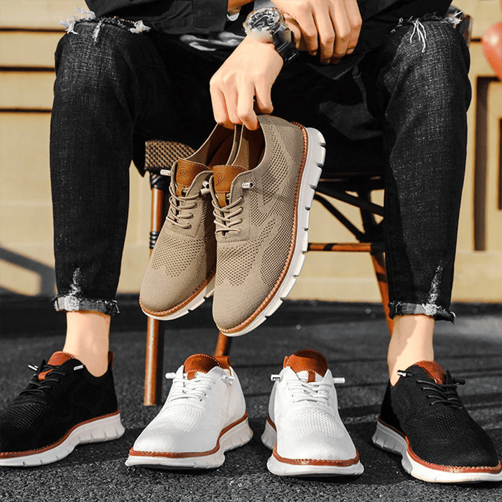 Groene en beige herensneakers, een combinatie van kleuren voor een moderne, comfortabele look.