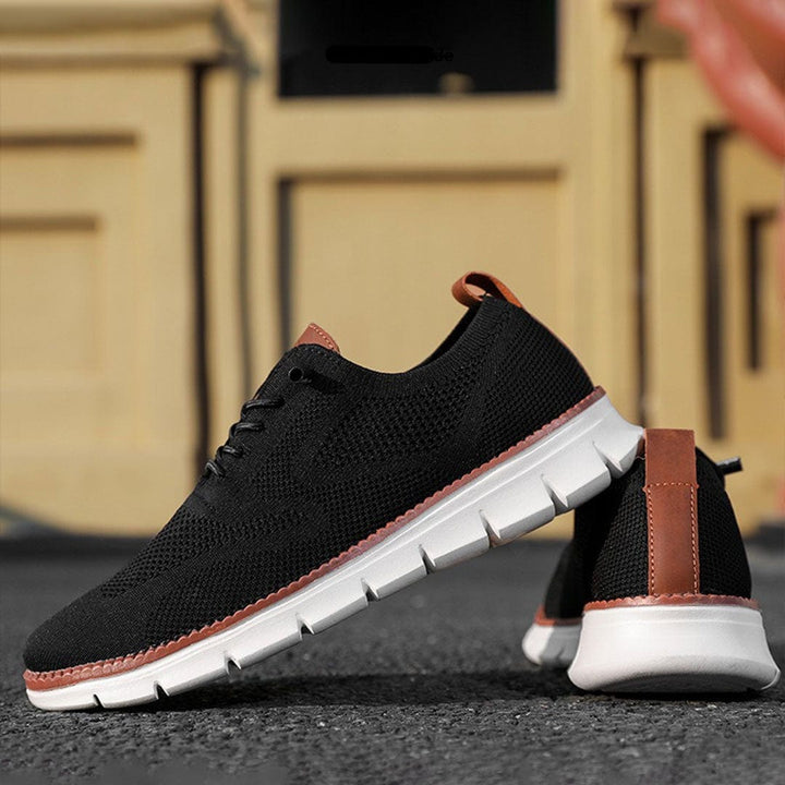Beige casual herensneakers, modern design voor dagelijkse mode en comfort in alle seizoenen.