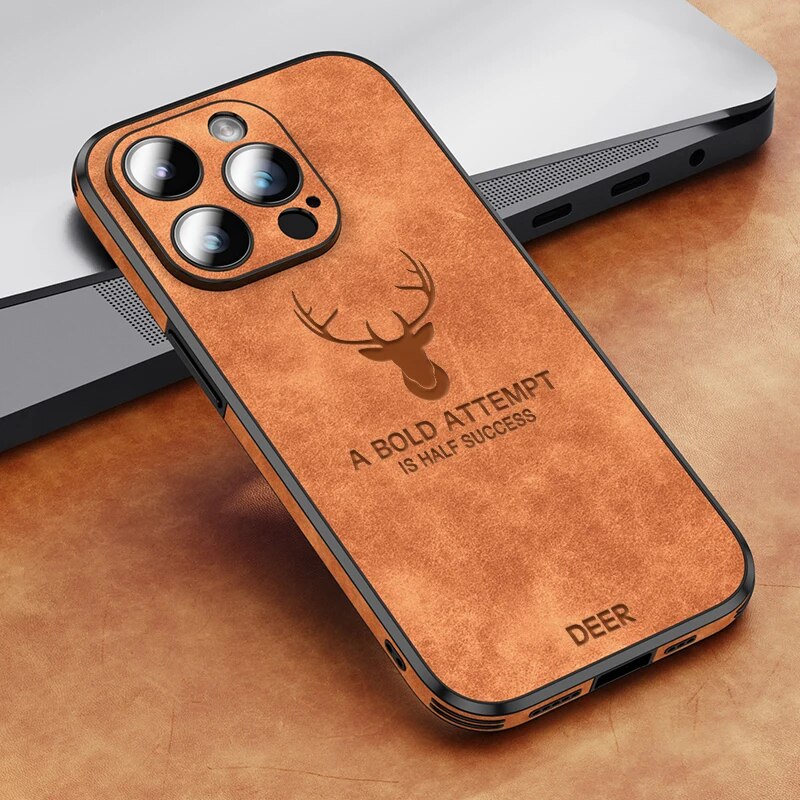 Gitzwart leren iPhone hoesje, tijdloos design en superieure bescherming.