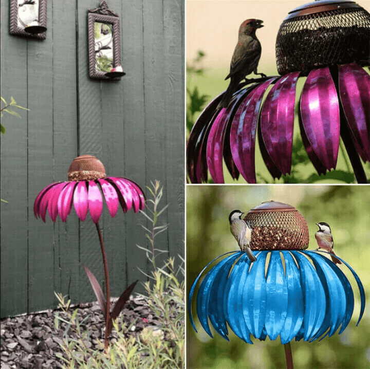 Decoratieve metalen vogelvoeder bloem voor de tuin. Brengt leven en kleur.