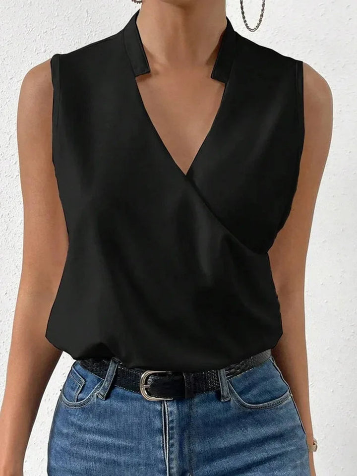 Stijlvolle mouwloze top voor dames in effen kleur, chique en veelzijdig voor casual of feestelijke outfits.
