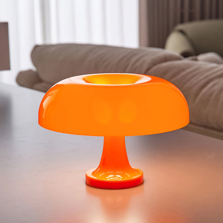 Sfeervolle Bauhaus tafellamp, dimbaar en voorzien van USB, voor een warme ambiance.