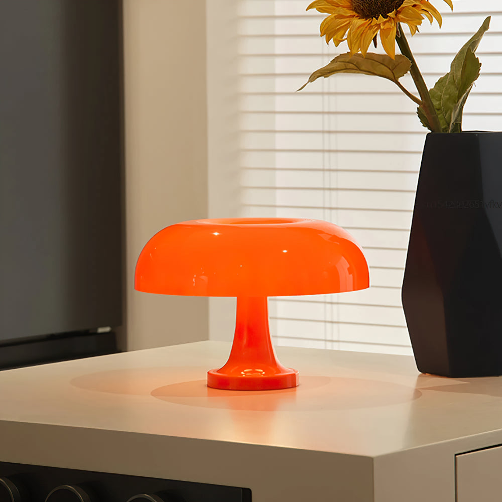 Oranje Bauhaus tafellamp, dimbaar met USB, perfect voor sfeervolle moderne verlichting.