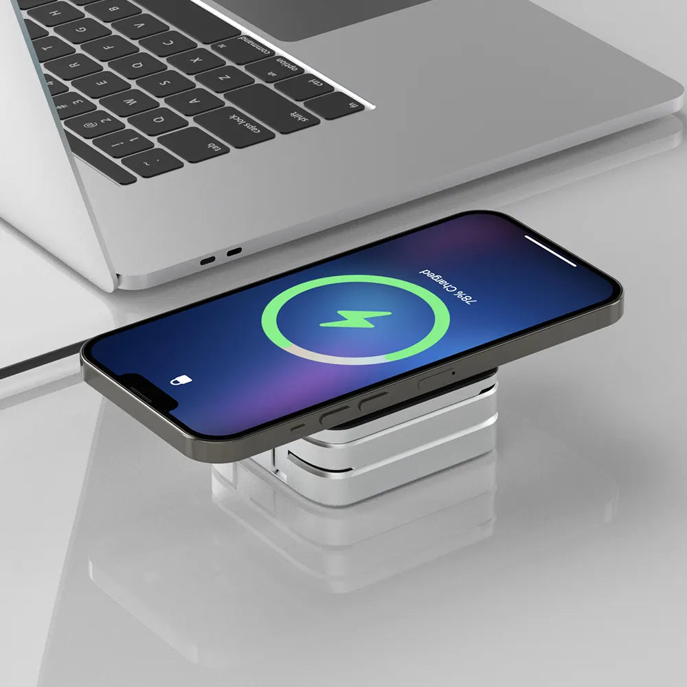 Magnetisch en opvouwbaar 3-in-1 laadstation; draadloos snel opladen van smartphone, smartwatch en oordopjes.