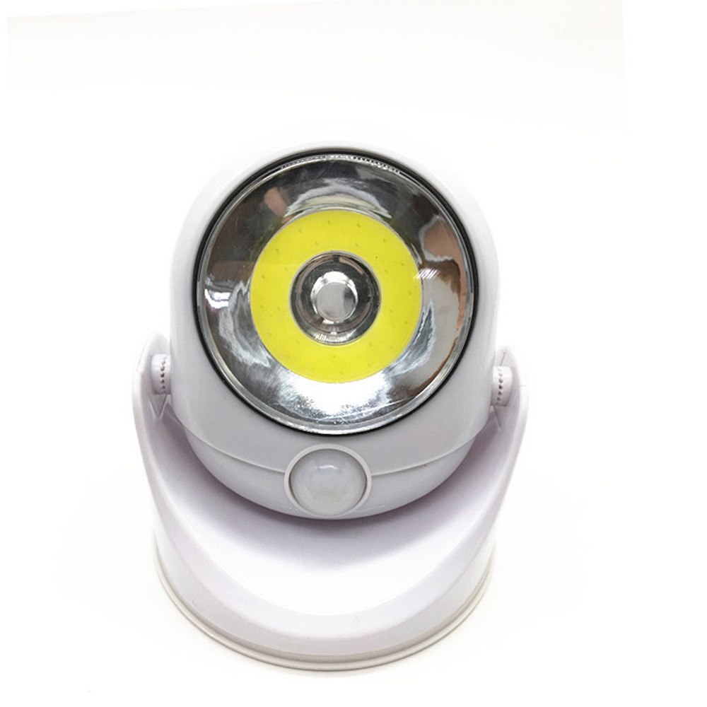 Heldere 450 lumen draadloze LED buitenlamp met bewegingssensor voor poort, pad of schuur. Waterdicht & duurzaam.
