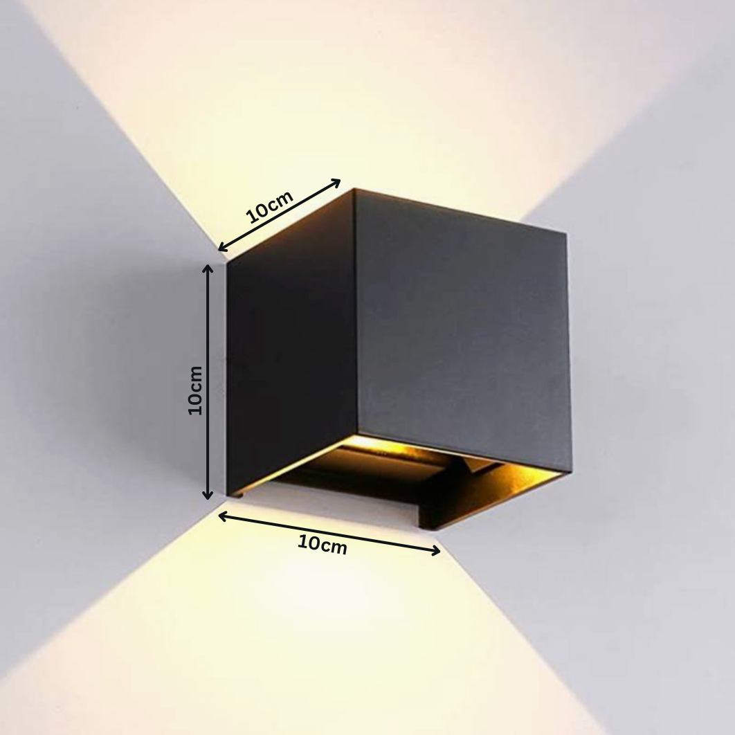 Decoratieve draadloze LED wandlamp met bewegingssensor. Creëert direct sfeer zonder kabels.