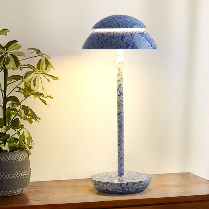 Gemakkelijke oplaadbare tafellamp, sfeervol LED licht zonder kabels.