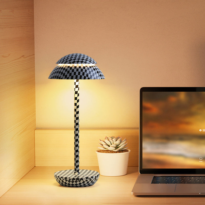 Multifunctionele draadloze lamp, met LED voor sfeer in huis of kantoor.