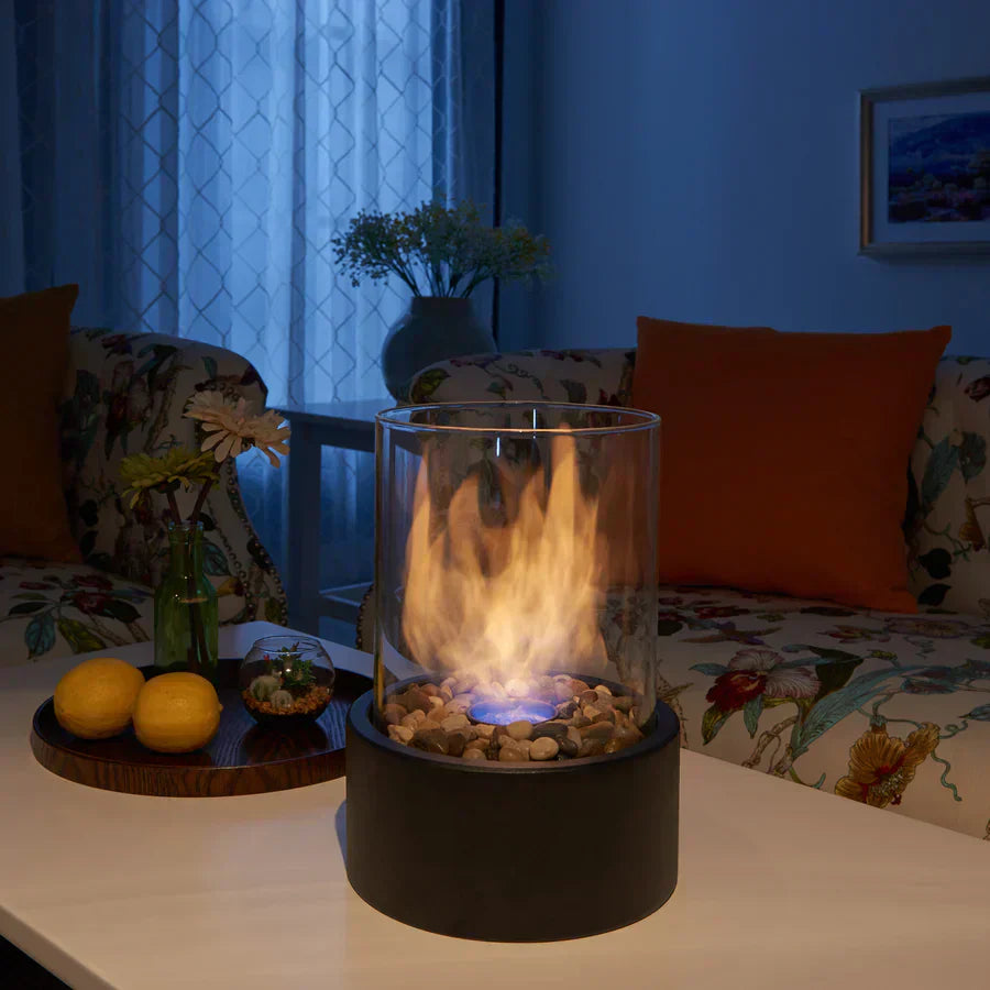 Compacte FireLuxe ethanol binnenhaard, perfect als tafelhaard voor warme sfeer; rookvrij en modern interieur.