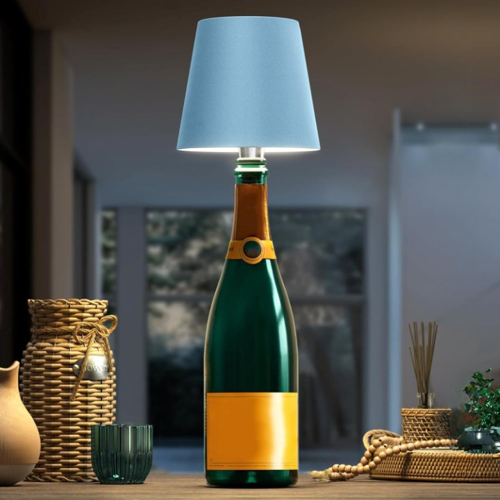 Draagbare LED fleslamp met dimbare touch bediening, sfeervolle verlichting voor binnen en buiten.