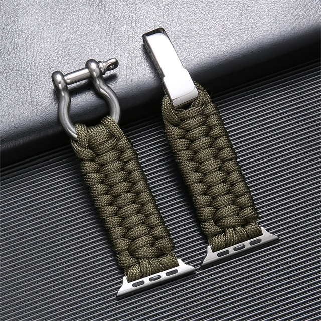 "Duurzaam nylon Okimo bandje voor Apple Watch met robuust paracord design en zware roestvrijstalen sluiting."