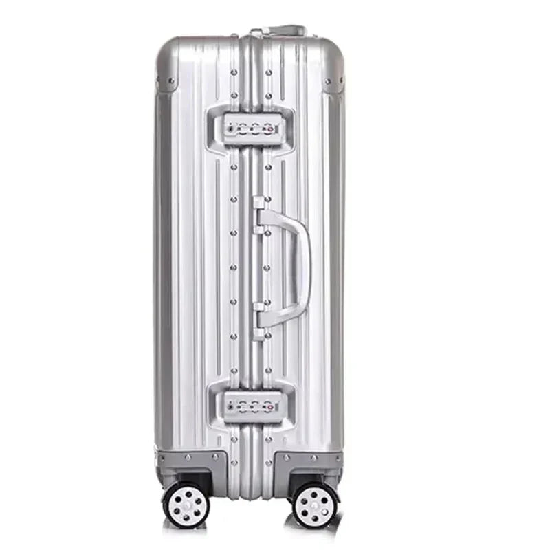 Sterke aluminium-magnesium reiskoffer, geschikt voor ruimbagage en lange zakenreizen, zeer duurzaam.
