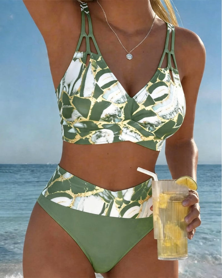 Opvallende dames badmode in trendy bikini stijl