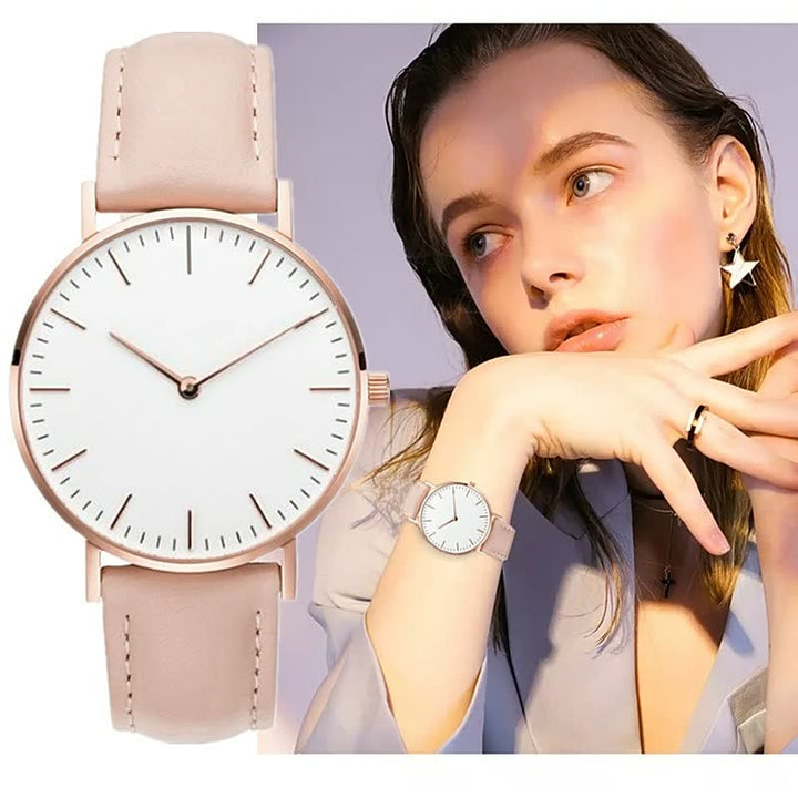 Gedetailleerd CrystalWatch™ dameshorloge, focus op de glanzende band en veilige sluiting.