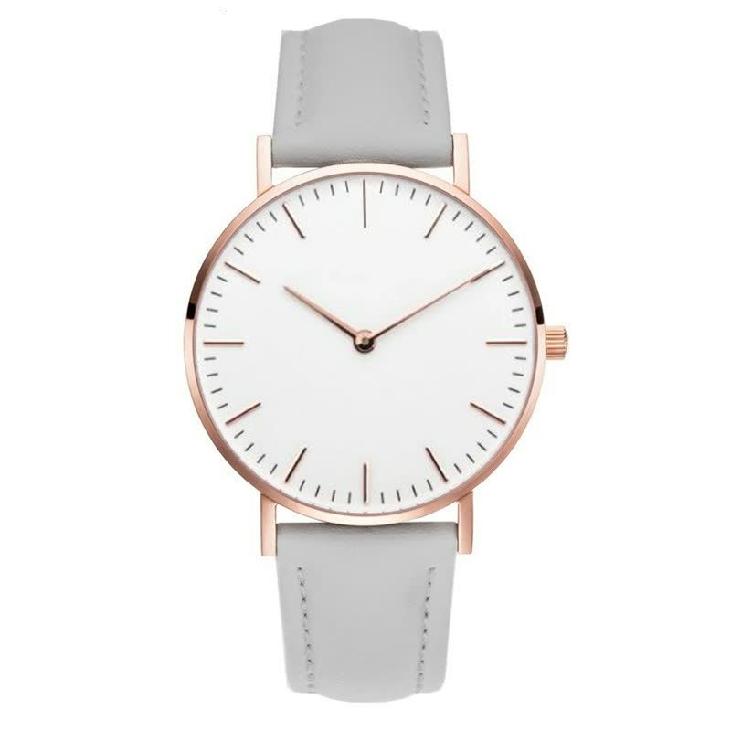 Zilveren CrystalWatch™ dameshorloge, elegant en tijdloos accessoire voor elke outfit.