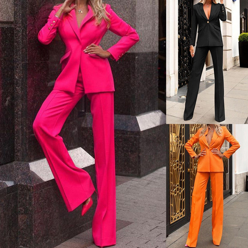 Compleet tweedelig damespak: een stijlvolle blazer en pantalon set, perfect voor een elegante en zakelijke look.