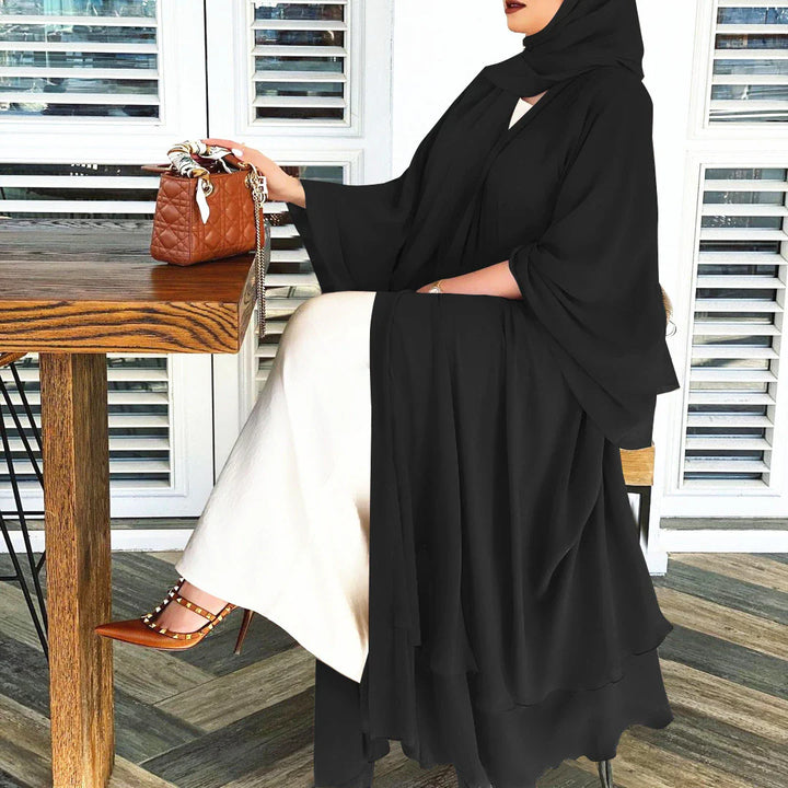 Amina abaya set met hijab in diverse kleuren: beige, zwart, grijs, rood, groen. Elegante dameskleding.