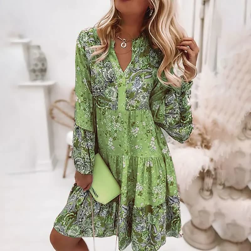 Comfortabele en stijlvolle Boho damesjurk met elegante details; ideale casual zomerjurk voor vrouwenmode.
