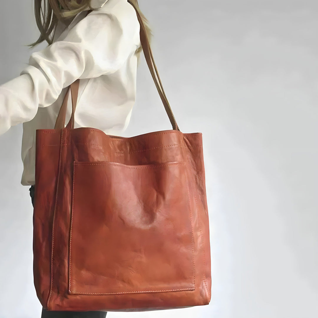 Klassieke zwarte Sophie damestas. Ruime PU-leren handtas voor dames, ideaal als schoudertas voor elke dag.