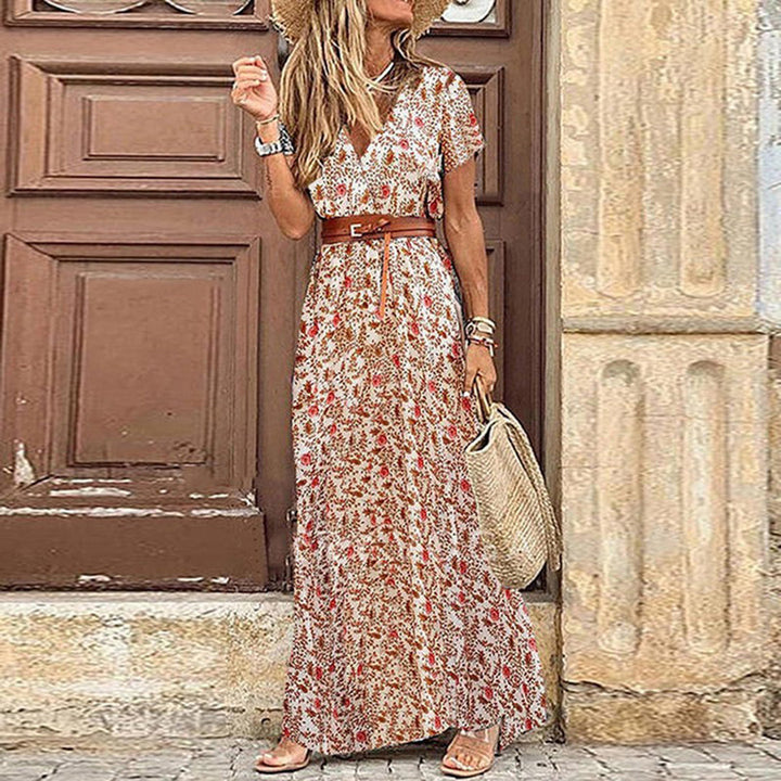 Vrouwenmode: vloeiende boho maxi jurk met elegant patroon, comfortabel en chique voor elke gelegenheid.