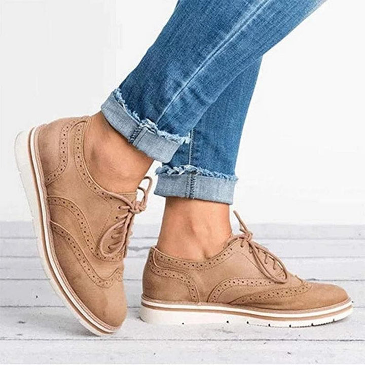 Comfortabele dames derby veterschoenen, ideaal voor zowel formele als casual gelegenheden. Stijlvolle damesmode.