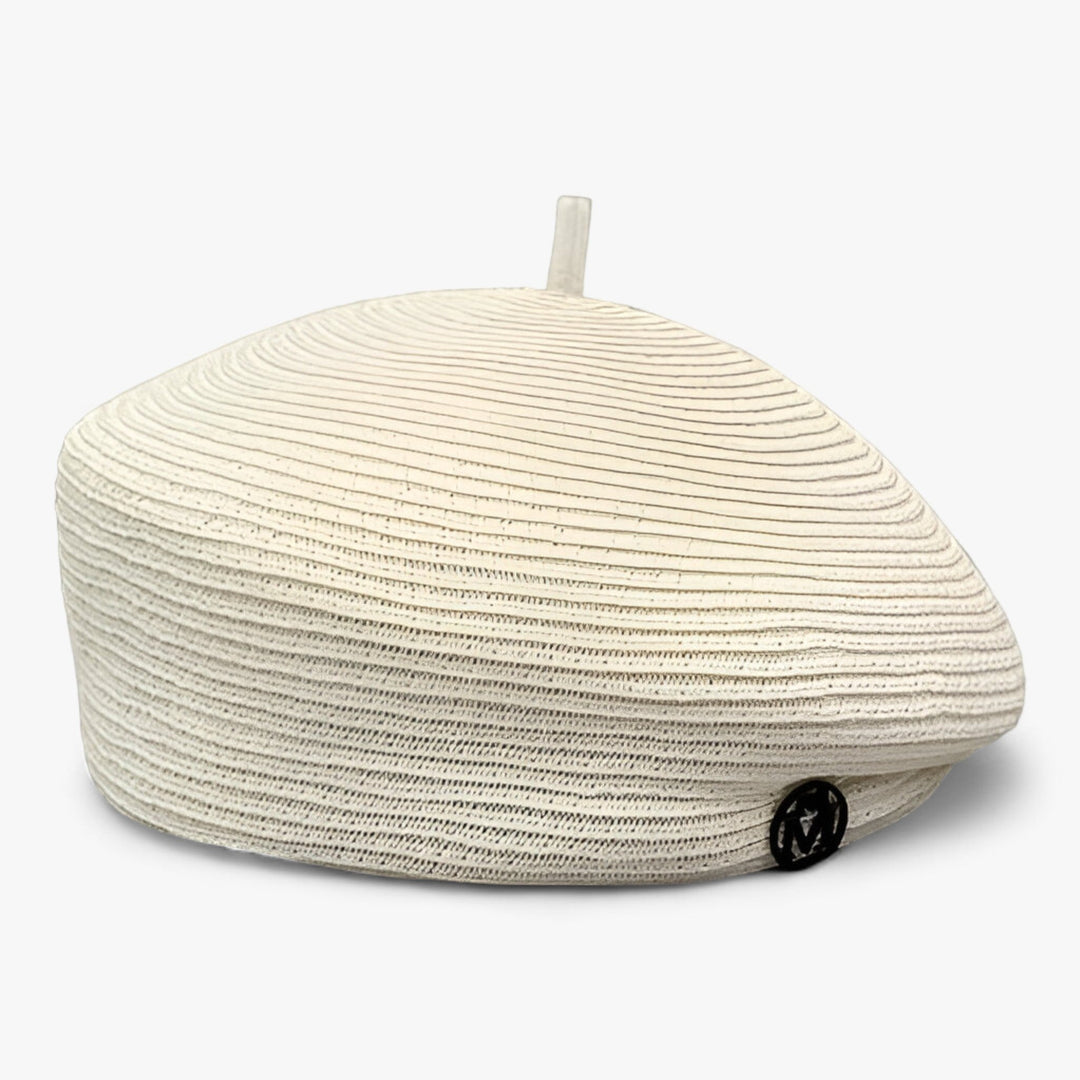 Trendy dames strohoed met fedora model, ideaal als strandhoed of stijlvolle zonbescherming.