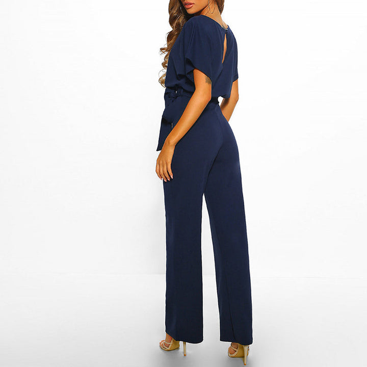 "Elegante dames jumpsuit met wijde broekspijpen en lace-up detail in blauwe kleur, flatterende pasvorm, moderne stijl."