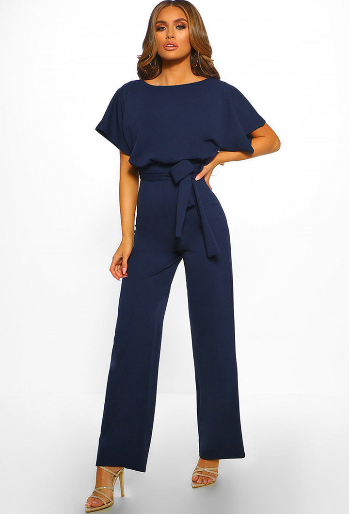Chique dames jumpsuit die de taille accentueert, comfortabel en stijlvol voor elke vrouw.