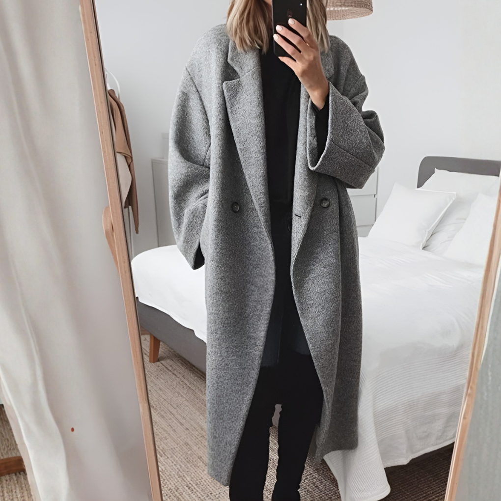 Modieuze en warme dames winterjas van polyester, elegant design met zakken, ideaal als stijlvolle bovenkleding.