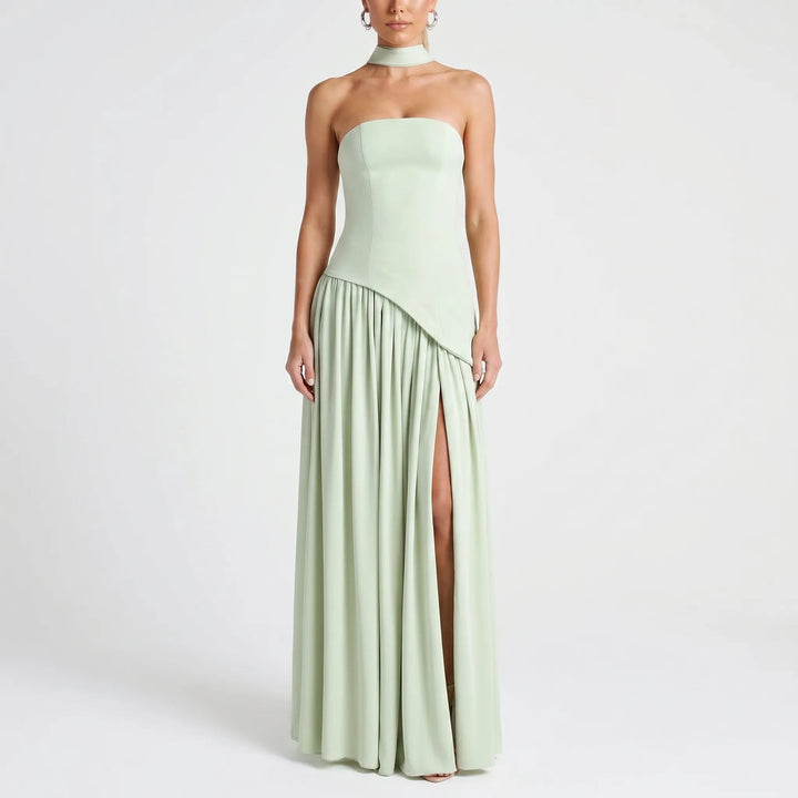 Statement maxi jurk dames, met gestructureerd corset en uniek sjaaldetail, perfect voor formele evenementen.