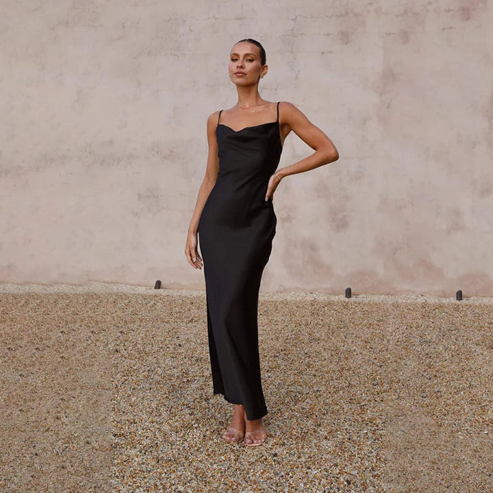 Stijlvolle blauwe dames watervalhals jurk, een flowy midi slip jurk voor elke gelegenheid.