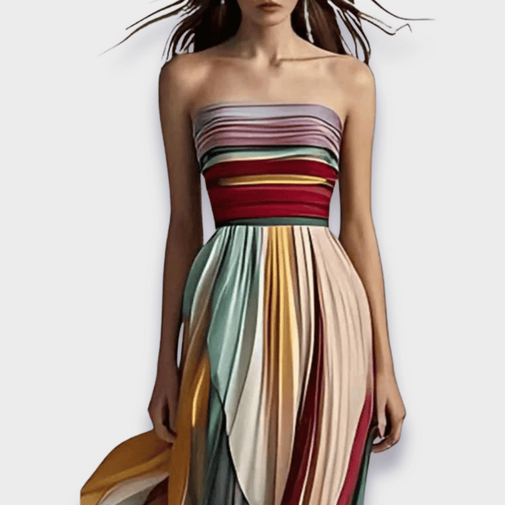 Chique strapless avondjurk voor dames, lange maxi jurk met opvallende multicolor strepen. Ideaal voor feesten en zomeravonden.