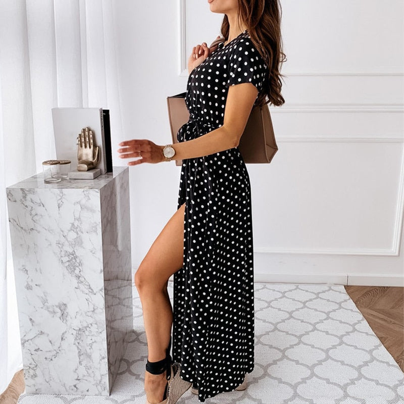 Stijlvolle VeeDress™ dames avondjurk met diepe V-hals en sexy split. Perfect voor elke gelegenheid.