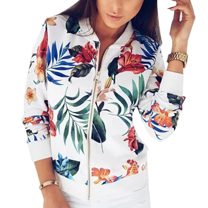 Lichtgewicht casual chic dames zomerjas met prachtige bloemenprint en lange mouwen voor stijlvolle lenteavonden.