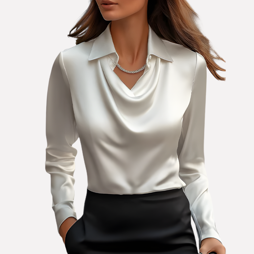 Elegante damesblouse met gedrapeerde kraag en lange mouwen, perfect voor chique gelegenheden of zakelijke outfit.