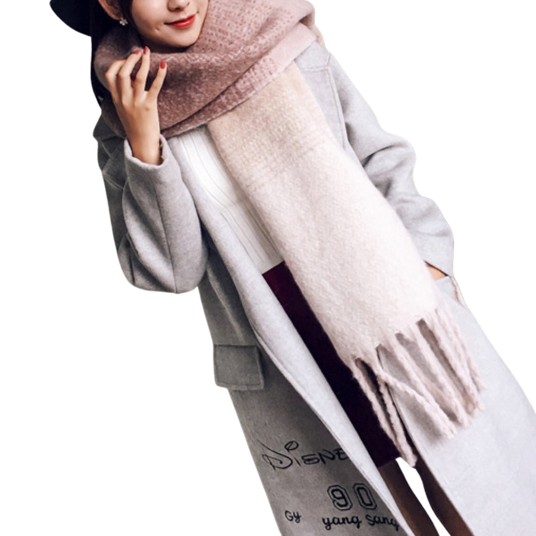 Zachte en comfortabele dames sjaal, een elegant mode accessoire. Deze warme halsdoek is ideaal voor koude dagen.