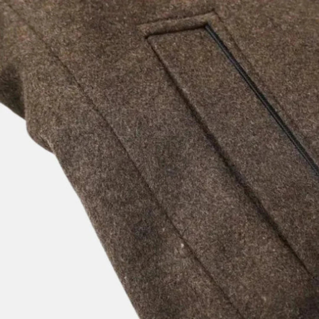 Casual heren overjas met opstaande kraag, comfortabel en stijlvol voor dagelijks gebruik.