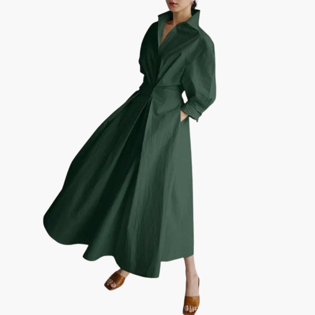 Zwarte casual dames lange jurk, met knopen en elegant tailleaccent, perfect voor lente/zomer.
