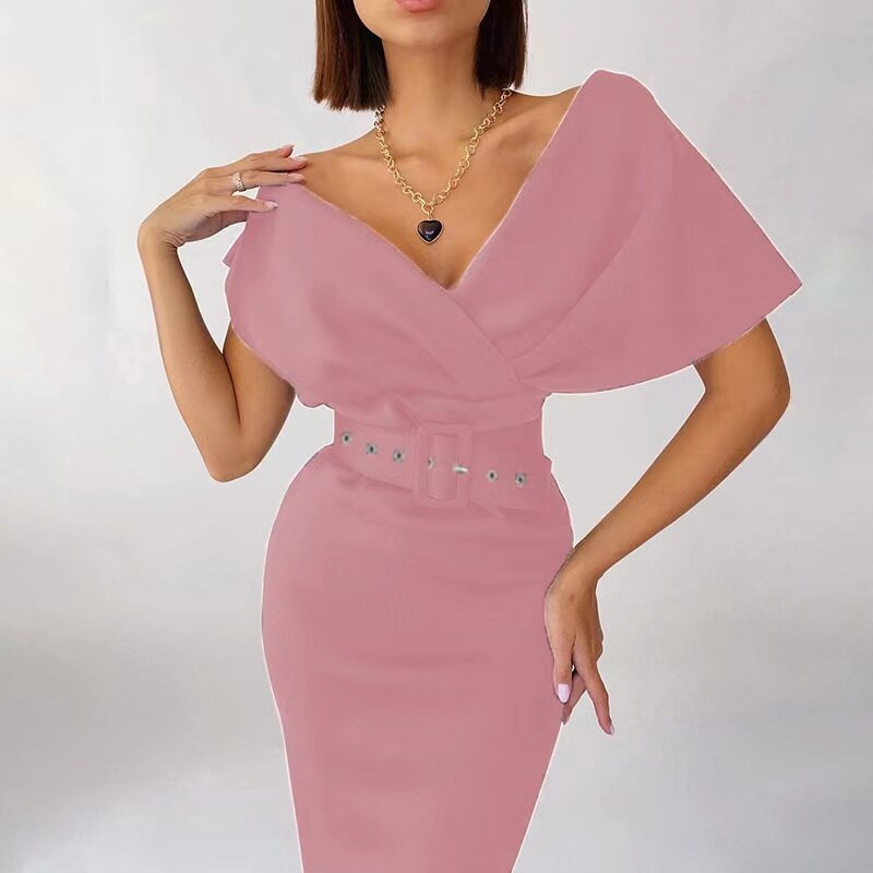 Off-shoulder dames feestjurk ShellysDress. Comfortabele en elegante jurk voor diverse gelegenheden.