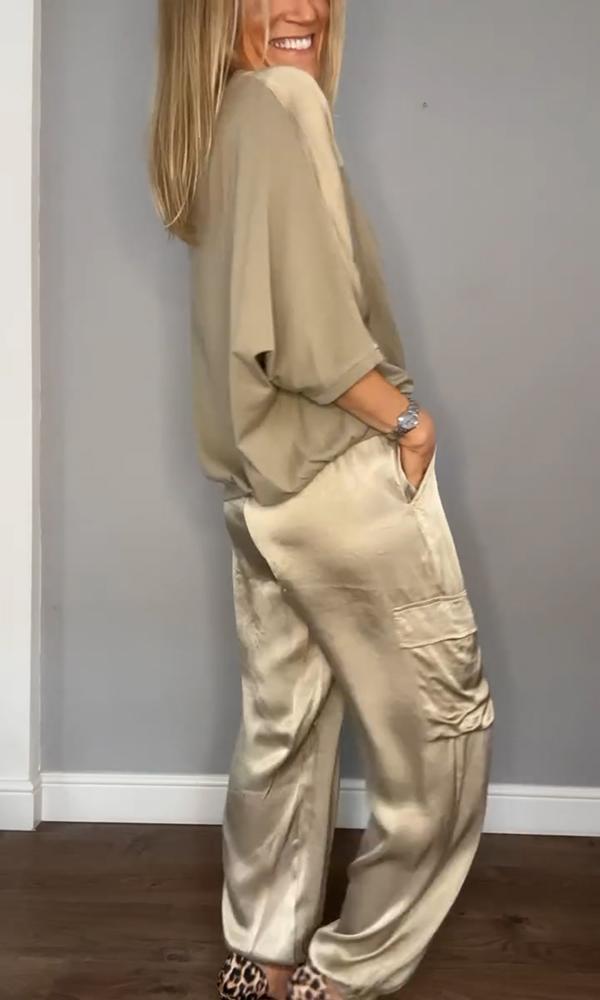 June dames set in goud, elegant design, comfortabel en stijlvol.