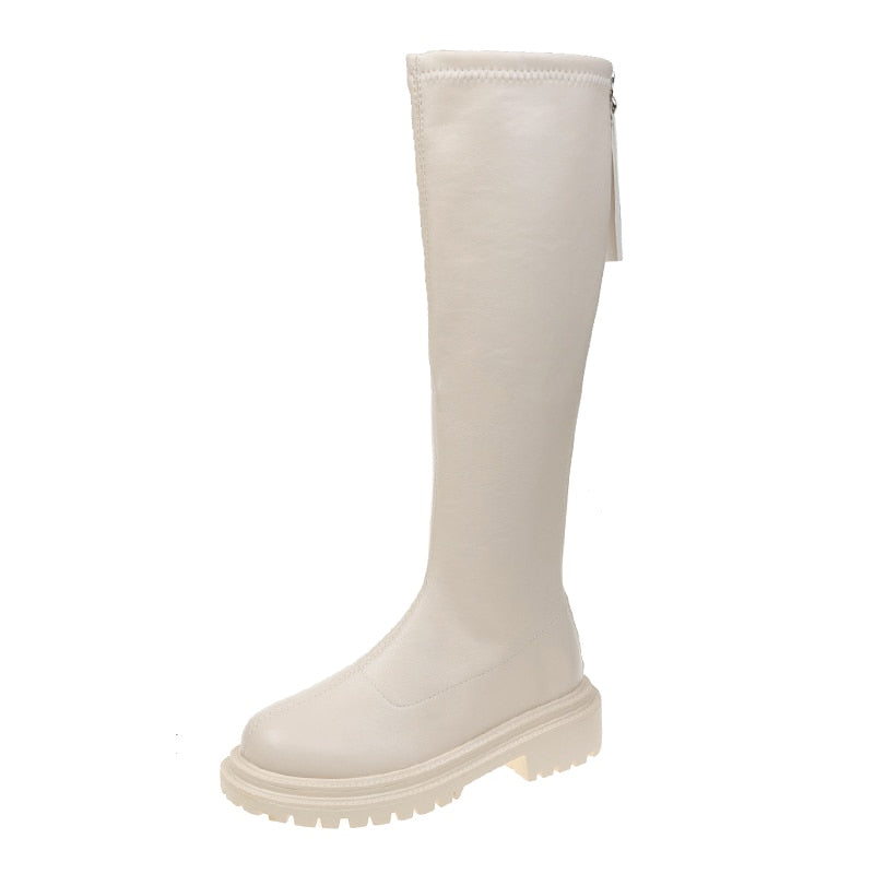 Detail van bruine leren SloaneBoots. Stijlvolle dames enkellaarzen, ideaal voor zowel winter als herfst mode.