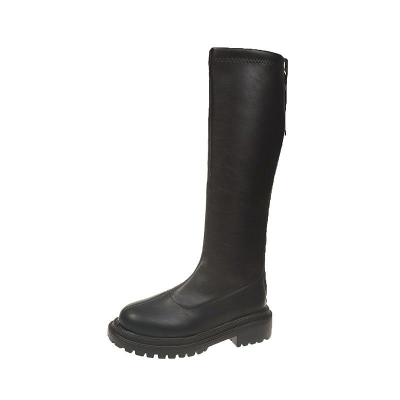 Zwarte leren dames enkellaarzen. Elegante en trendy SloaneBoots, comfortabele schoenen voor damesmode.