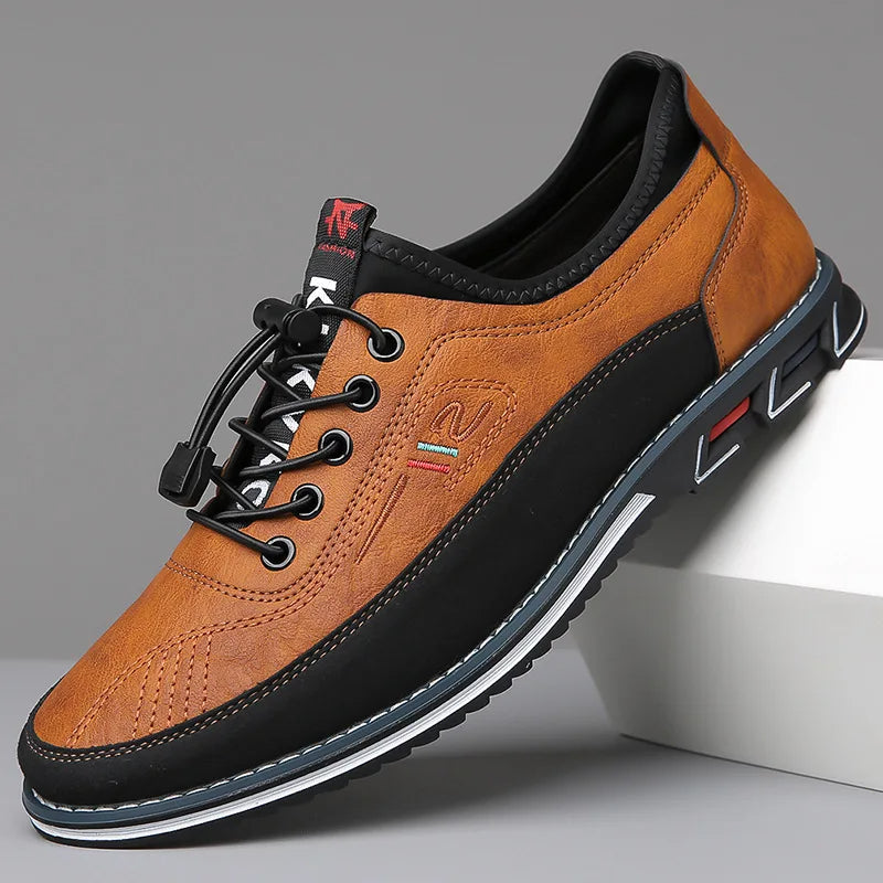 Stijlvolle zwarte leren Oxford schoenen voor heren, bieden zowel elegantie als dagelijks comfort.