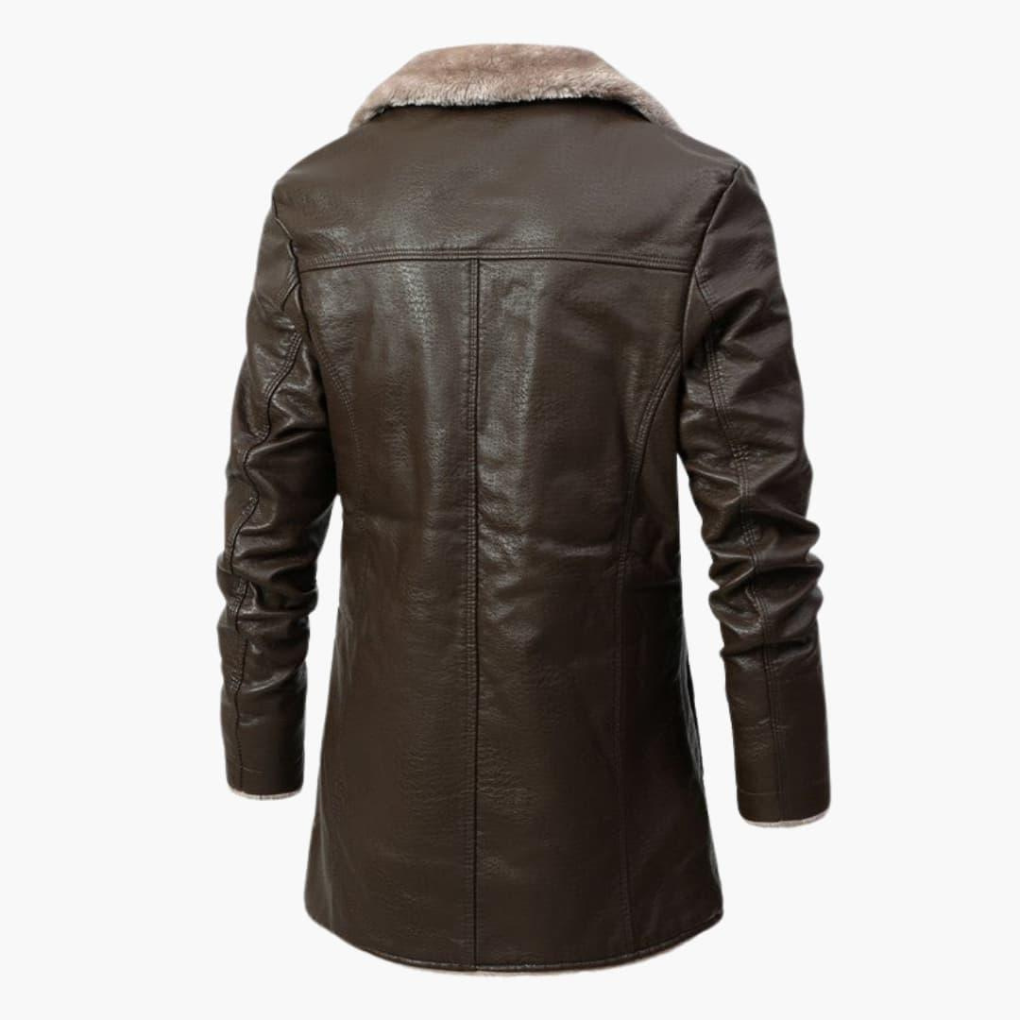 Comfortabele mannen winterjas met capuchon en warme voering, een essentieel kledingstuk voor koud weer.