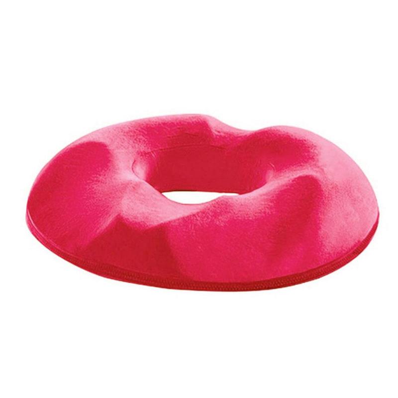 Traagschuim zitkussen, ergonomisch vormgegeven voor drukverlichting, comfortabel bij langdurig zitten.