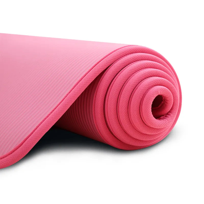 Hoogwaardige extra dikke antislip yogamat FlexiMat voor verbeterde balans, comfort en veiligheid tijdens oefeningen.