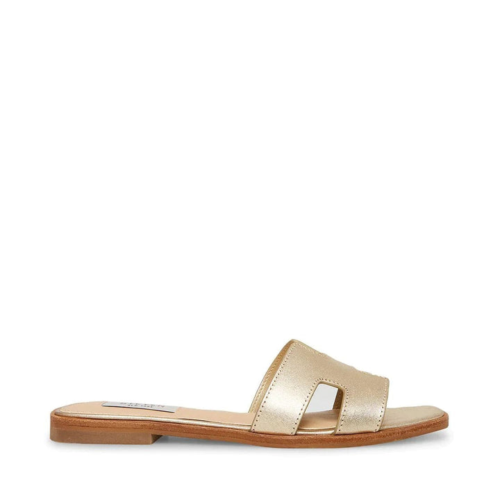 Comfortabele slip on zomerschoenen met flexibele pasvorm