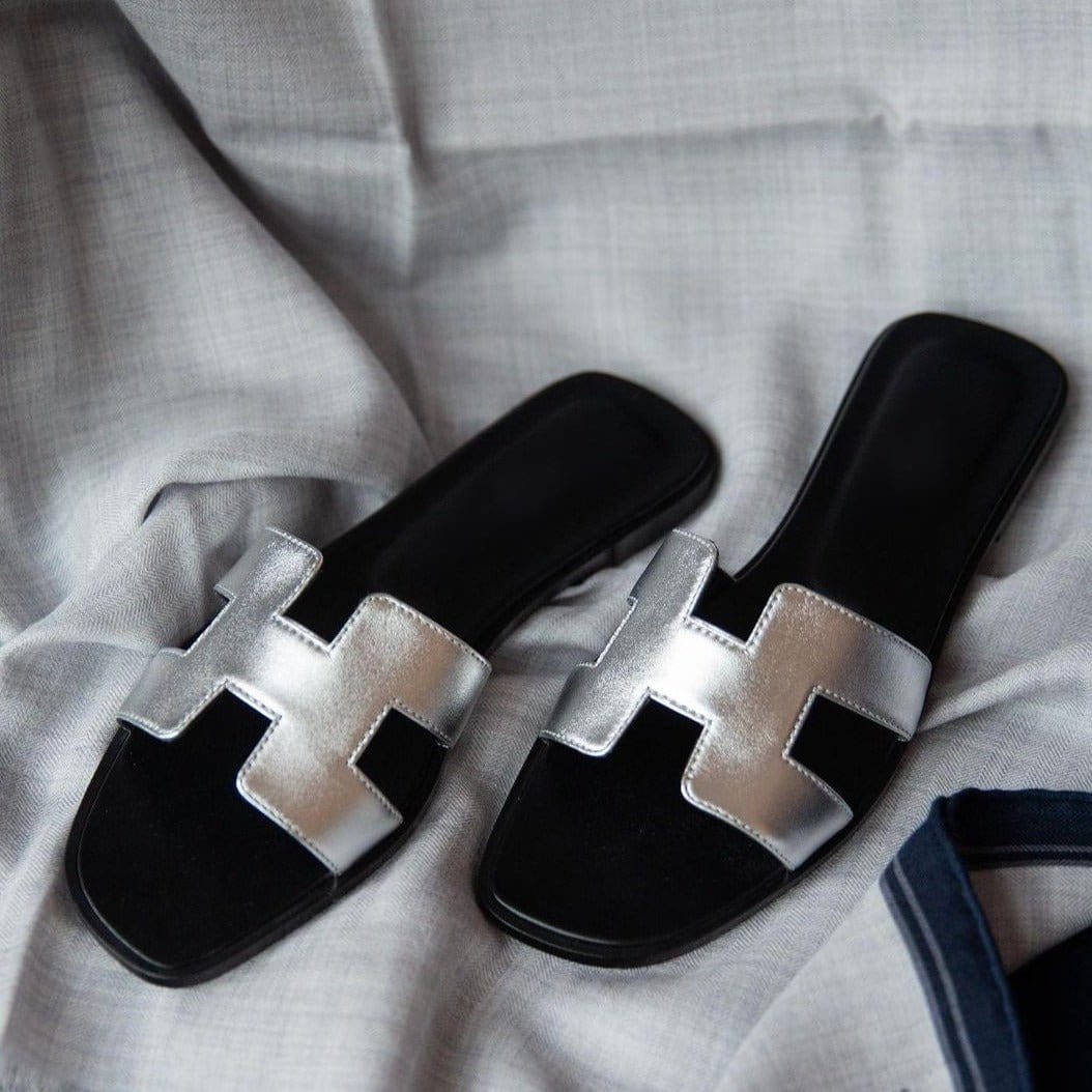 Luxe comfort slippers voor dames met decoratieve afwerking